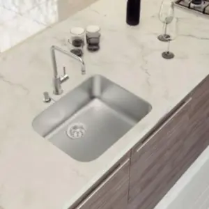 Cuba de Embutir para Cozinha Dora 50x40cm com Válvula Inox Acetinado